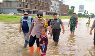 Dandim Pekanbaru Kunjungi Korban Banjir,Sebagai Bentuk Hadir TNI di Masyarakat