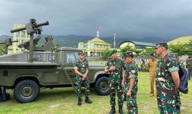 Panglima Komando Gabungan Wilayah Pertahanan (Pangkogabwilhan) I, Laksamana Madya TNI Agus Hariadi M.Han, Selasa (23/01/2024), melaksanakan kunjungan kerja di wilayah Kabupaten Natuna