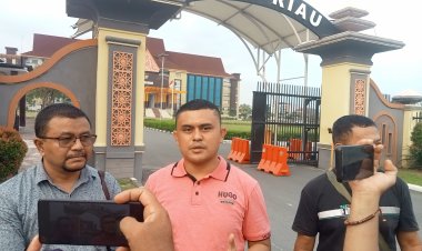 Ditemani Ketua PMP,Pemilik Billboard Yang Dirusak Pemda Rohil Resmi Mengadu Ke Polda