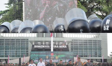 Dandim 0301/Pbr Hadiri Gelar Pasukan Pengamanan Pemilu di Korem 031/WB