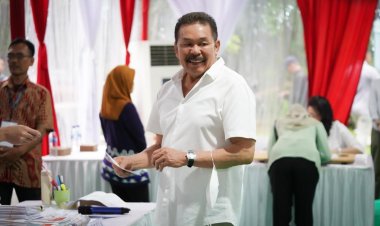 Jaksa Agung ST Burhanuddin Gunakan Hak Pilih dalam Pesta Demokrasi 14 Februari 2024