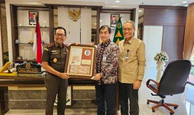 Kepala Kejaksaan Tinggi Riau Terima Kunjungan Kerja Sekaligus Silaturahmi Pejabat Perwakilan Bank Indonesia Provinsi Riau