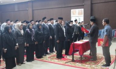 Lantik 54 Pejabat Pelalawan, Sekda Harap Amanah Jalankan Tugas