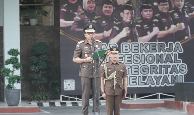 KEPALA KEJAKSAAN TINGGI RIAU PIMPIN UPACARA DALAM RANGKA HARI KEBANGKITAN NASIONAL KE-116