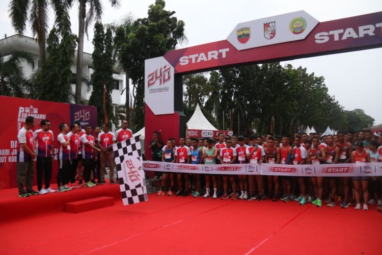 Sempena HUT ke- 74 Kodam I/BB dan Hari Jadi ke- 240 Kota Pekanbaru, Kodim 0301/PBR dan Pemko Gelar Pekanbaru Bukit Barisan FUN RUN 5K'.