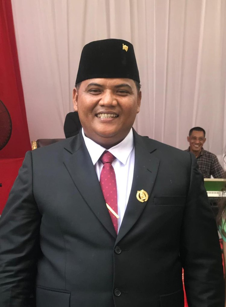 Teva Iris Berharap Dodi Bisa Terus Komitmen Salurkan Aspirasi Wong Cilik Setelah Dilantik