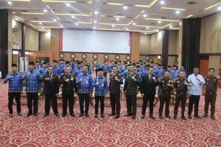 Dandim 0301/Pbr Hadiri Penandatanganan MOU Antara Pemerintah Kota Pekanbaru Dengan Kejaksaan Negeri Kota Pekanbaru 