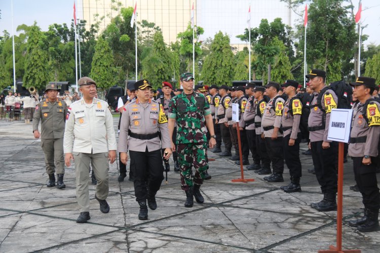 Dandim 0301/Pekanbaru Hadiri Apel Pergeseran Pasukan Pengamanan TPS Pilkada 2024