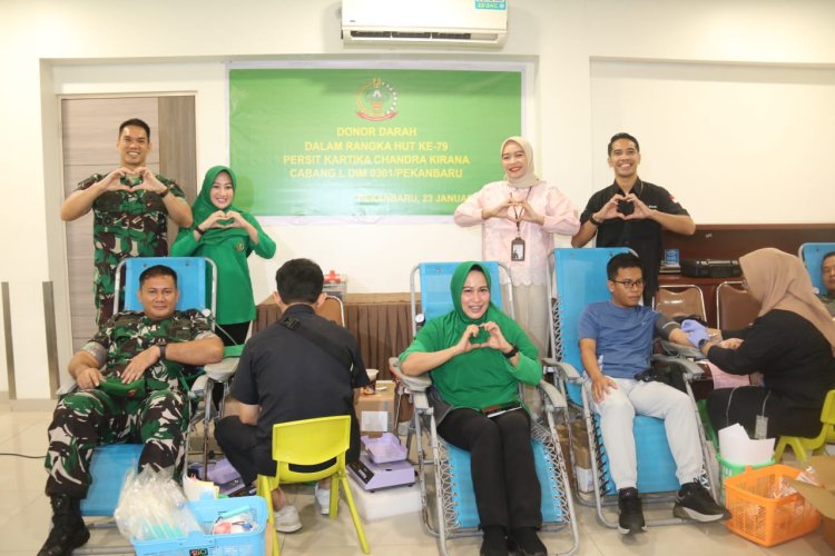 Dalam Rangka HUT Persit ke-79, Kodim 0301/Pbr Laksanakan Donor Darah di RS Awal Bros