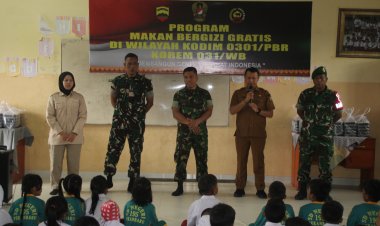 Dukung Kesehatan Anak, Kodim 0301/Pekanbaru Bagikan Makanan Bergizi di SD Negeri 195