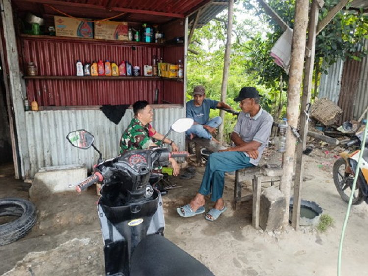 Babinsa Kodim 0301/Pbr Laksanakan Komsos Pada Warga Lembah Damai