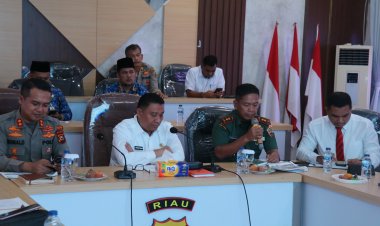 Dandim 0301/Pekanbaru Hadiri Rapat Koordinasi Penertiban Warung Remang-Remang di Jalan SM Amin