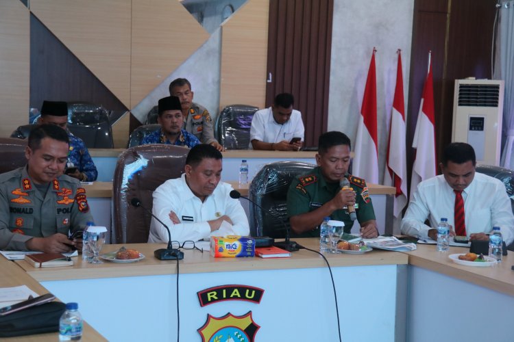 Dandim 0301/Pekanbaru Hadiri Rapat Koordinasi Penertiban Warung Remang-Remang di Jalan SM Amin