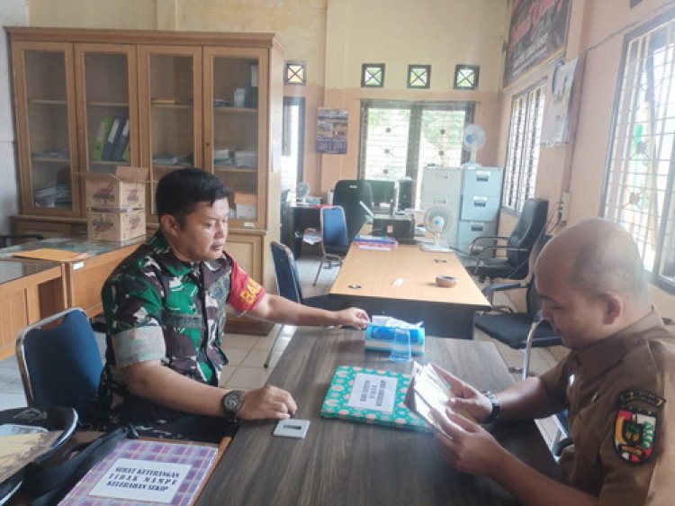 Babinsa Kodim 0301/Pbr Bersama Seklur Laksanakan Komsos Bahas Soal LPS