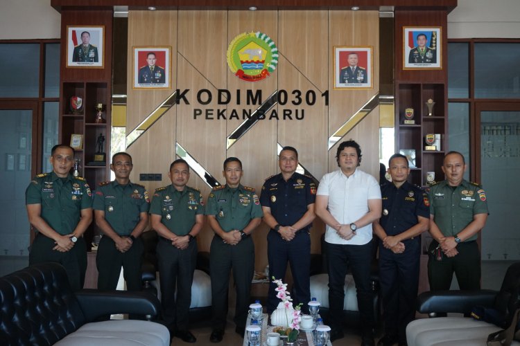 Dandim 0301/Pbr Terima Audiensi Kepala KPPBC TMP B Pekanbaru