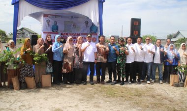 Kasdim 0301/Pbr Wakili Dandim pada Gerakan Pangan Murah Nasional di Tuah Madani