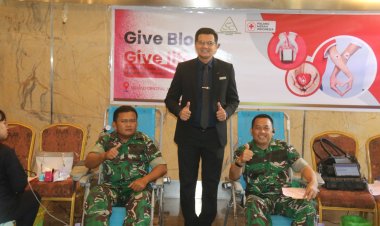 TNI Hadir untuk Rakyat, Personel Kodim 0301/Pekanbaru Ikut Donor Darah di Anniversary Grand Central Hotel
