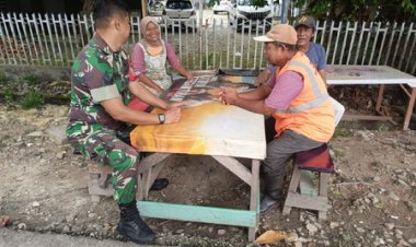 Babinsa Kodim 0301/Pbr Kolaborasi Dengan DLHK Guna Ciptakan Lingkungan Bersih