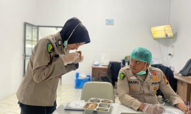 Polres Kampar Kawal Ketat Menu Bergizi untuk Generasi Emas! Cek Dapur SPPG Bhayangkari, Kapolres: 'Kualitas Makanan Prioritas Utama!'