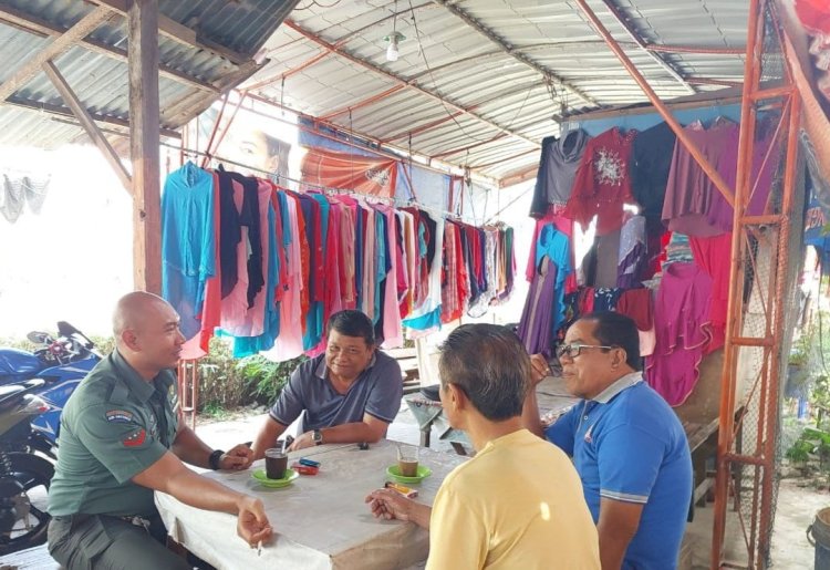 Wujudkan Kemanunggalan TNI-Rakyat, Babinsa Kodim 0301/Pbr Gelar Komsos