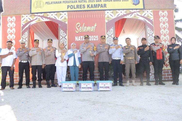 Semangat Baru di Tahun Baru, Kapolres Kampar Kunjungi Pos Pam Tapung, Berikan Arahan, Kapolres: Jaga Kebersihan, Utamakan Pelayanan, Polri Dicintai!"