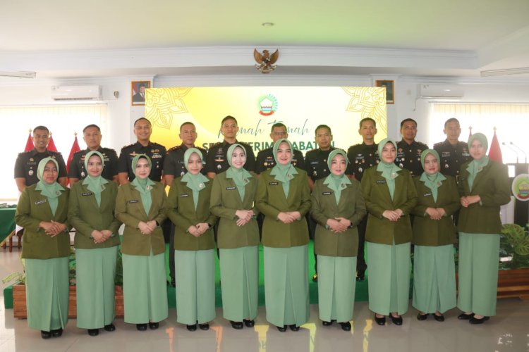 Dandim 0301/Pbr Hadiri Sertijab dan Tradisi Korps Kasrem 031/Wira Bima”