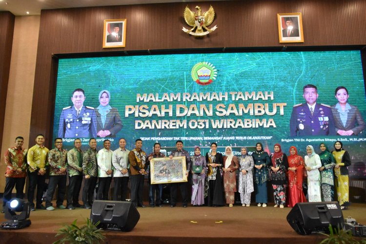 Dandim 0301/Pekanbaru Apresiasi Pengabdian Danrem Lama dan Sambut Danrem Baru