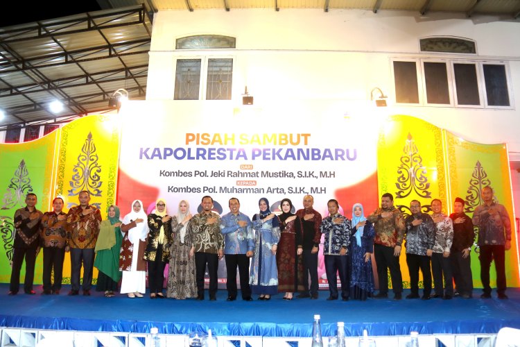 Momen Pisah Sambut Kapolresta, Dandim 0301/Pbr Tegaskan Komitmen Bersama