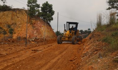Satgas TMMD ke-127 Kodim 0301/Pekanbaru Hadirkan Harapan Lewat Pengerasan Jalan Damai