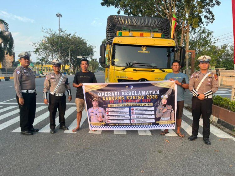Operasi Keselamatan di Kampar, Satlantas Ajak Masyarakat Jadi Pelopor Keselamatan Berlalu Lintas