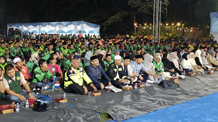 Sahur On The Road Bersama Wali Kota, Ditlantas Polda Riau Kampanyekan Keselamatan dan Green Policing