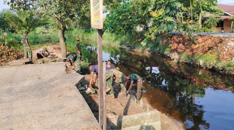 TNI AD Melalui Kodim 0301/Pekanbaru Bangun Jembatan Garuda untuk Dukung Akses Masyarakat