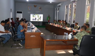 Dandim 0301/Pekanbaru Pimpin Rapat Persiapan Karya Bakti HUT ke-1 Kodam XIX/TT