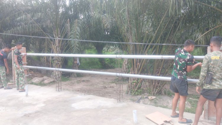Gotong Royong TNI dan Warga Percepat Pembangunan Empat Jembatan Garuda di Pekanbaru