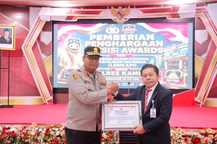 Polres Kampar Raih 'Presisi award' dari lemkapi – Dinilai Inovatif Dalam Pelayanan dan Penegakan Hukum